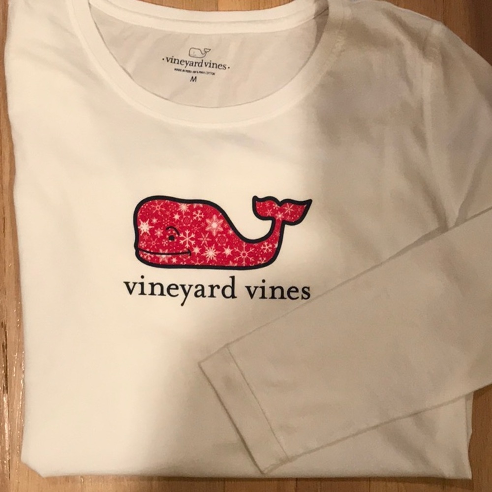 Vineyard Vines Long Sleeve Tee-Medium